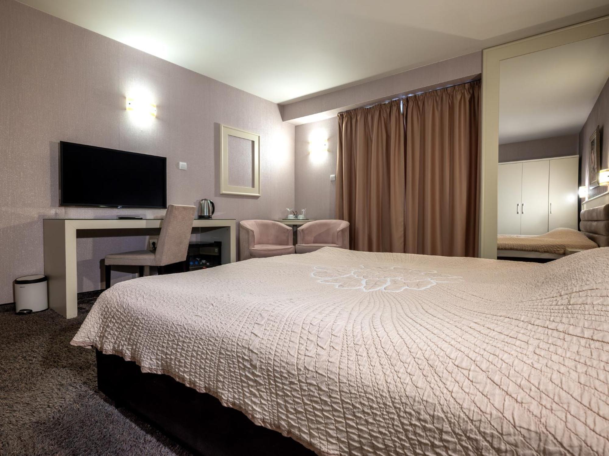 Hotel Concorde Veliko Tarnovo Exteriér fotografie
