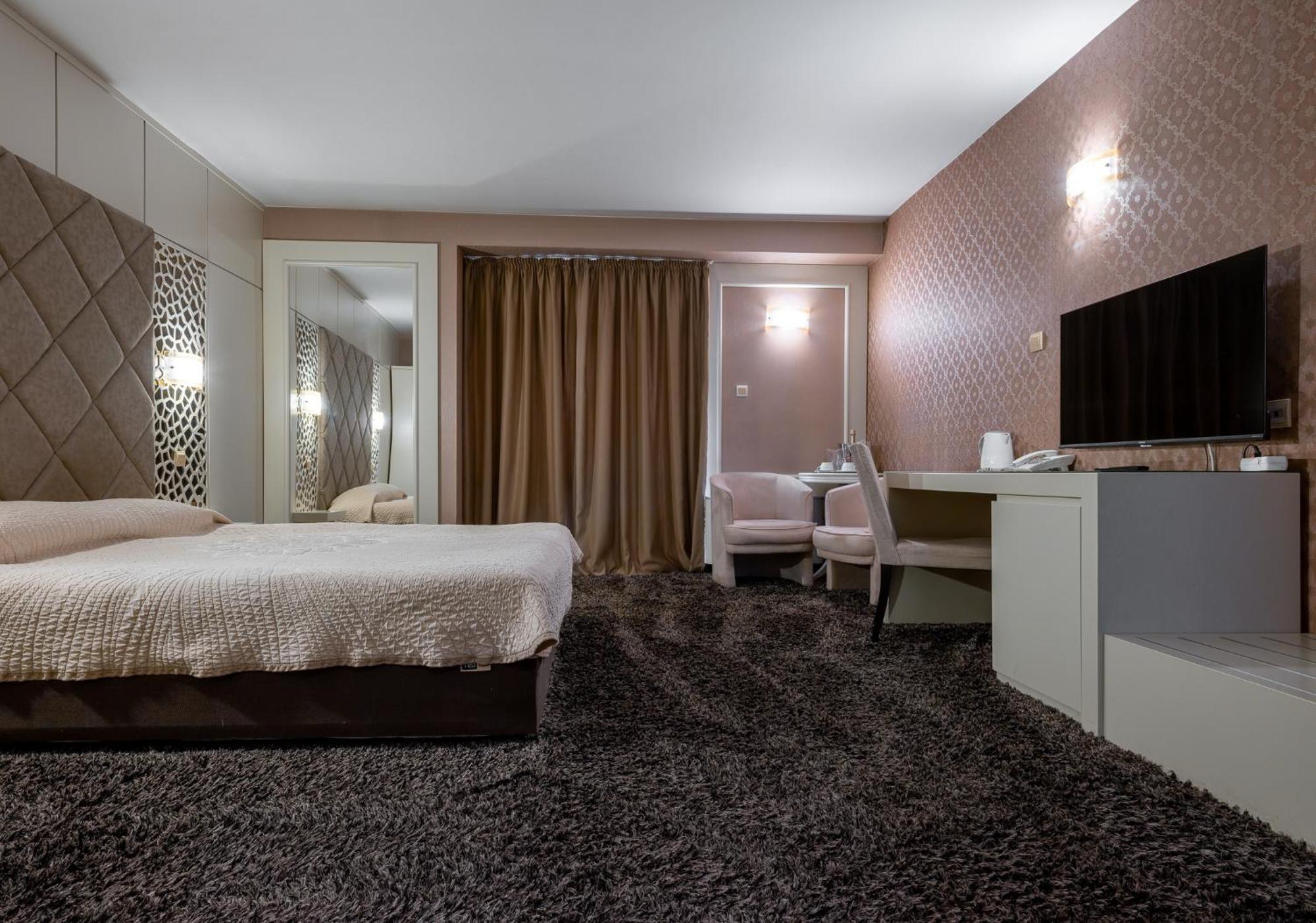 Hotel Concorde Veliko Tarnovo Exteriér fotografie